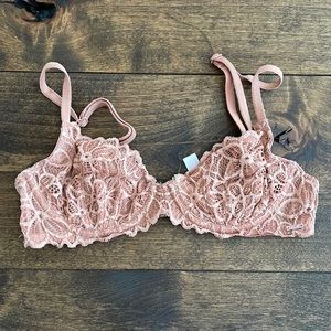 VS Pink Unlined Underwire Bra